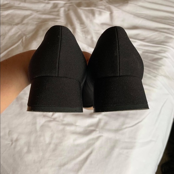 Vintage Salvatore Ferragamo shoes in size 8.5 - Picture 3 of 4